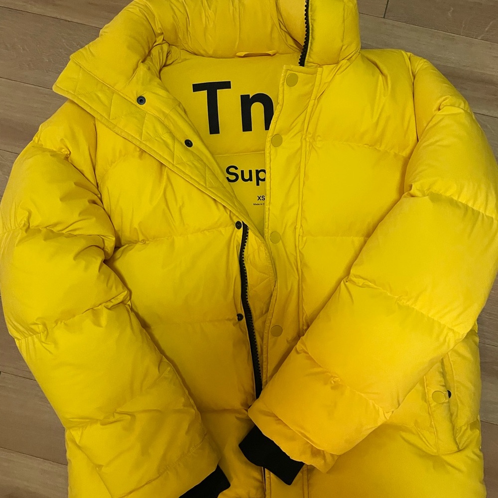 puffer jacket TNA